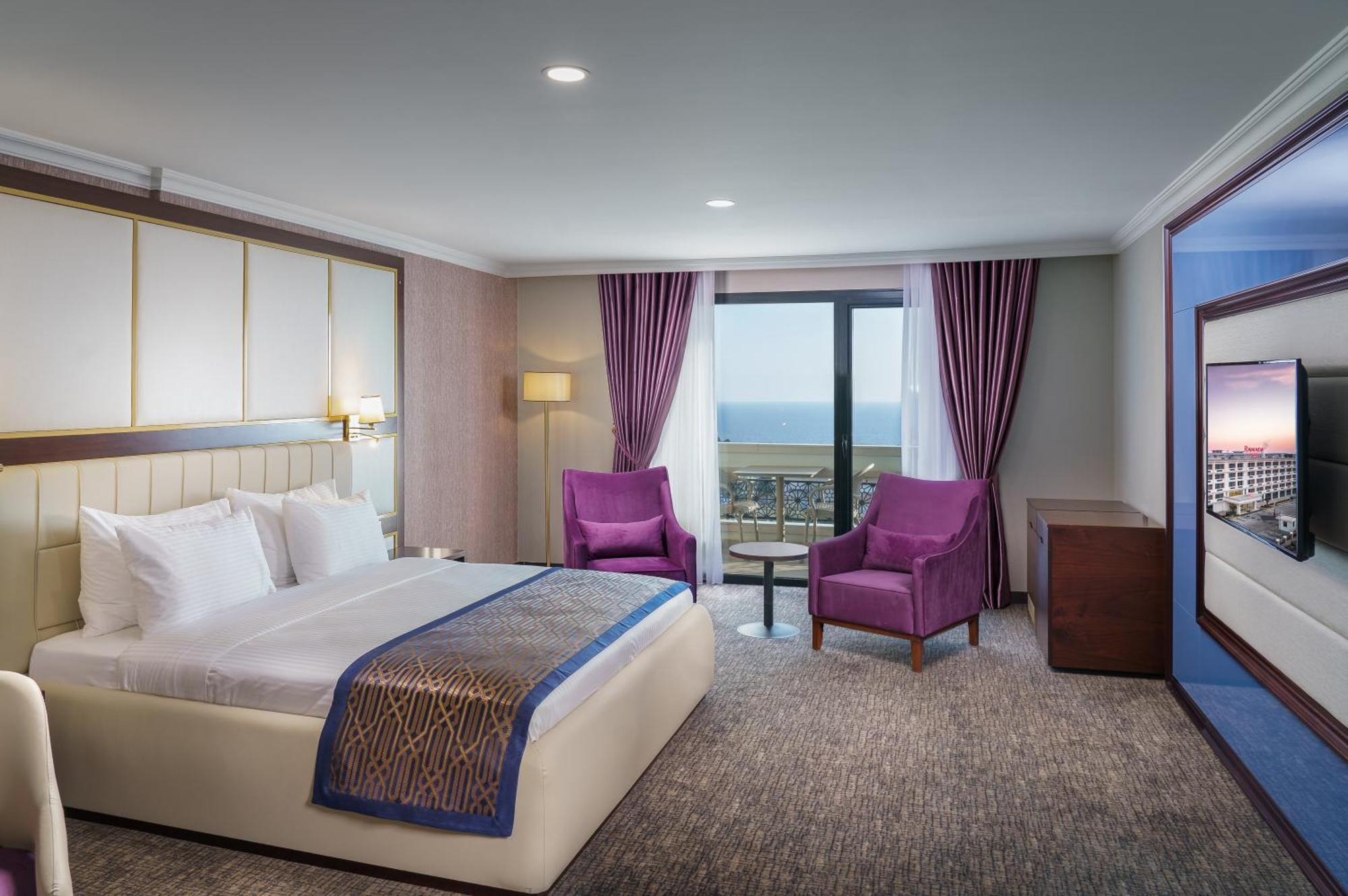 Hotel Ramada Plaza By Wyndham Silivri Esterno foto